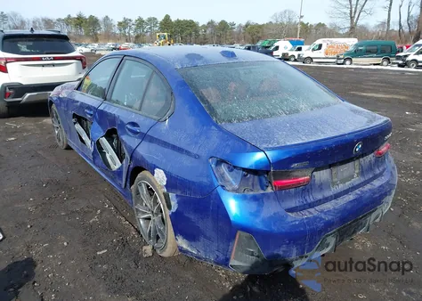 2023 BMW 330I xDrive z USA, uszkodzony, nr VIN 3MW89FF07P8D63346